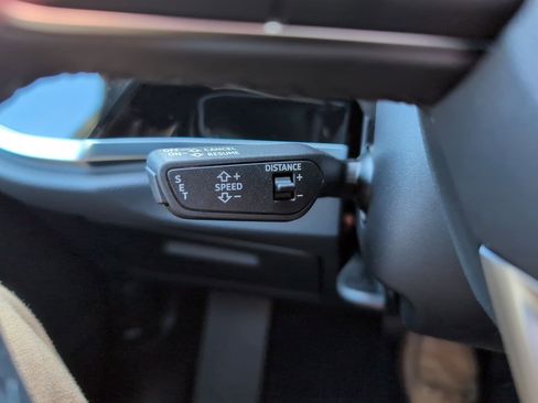 New 2025 Audi Q3 2.0T Premium image 15