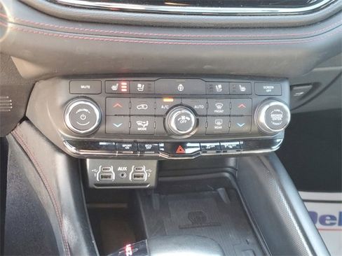 Used 2022 Dodge Durango R/T image 28