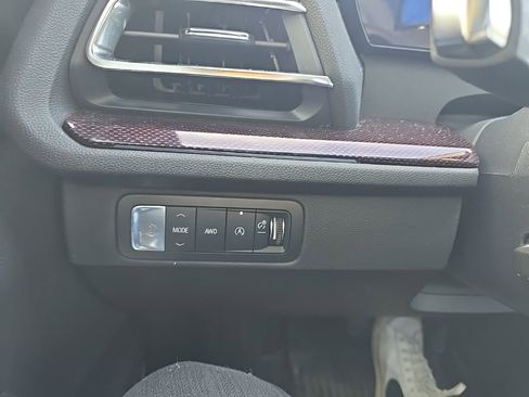 Used 2025 Chevrolet Traverse RS w/ LPO, Floor Liner Package image 22