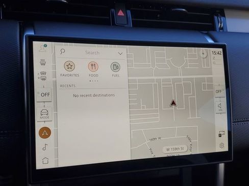 New 2026 Land Rover Discovery Sport Landmark image 31