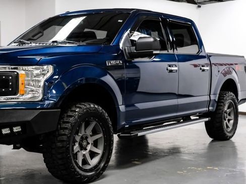 Used 2018 Ford F150 XLT w/ Equipment Group 302A Luxury image 10