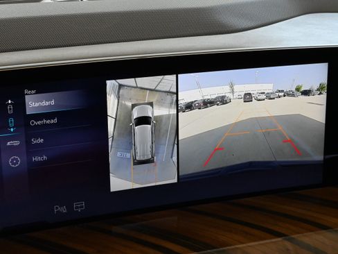 Used 2025 Cadillac Escalade Sport Platinum AWD/4WD image 22