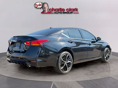 Certified 2024 Nissan Altima 2.5 SR AWD/4WD image 5