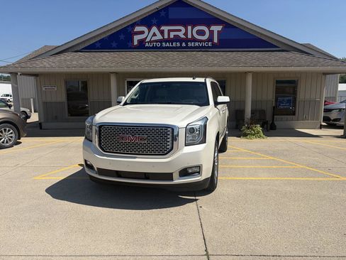 Used 2015 GMC Yukon Denali w/ Touring Package AWD/4WD image 1