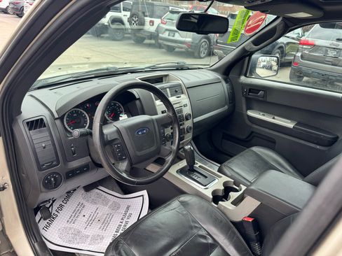 Used 2012 Ford Escape XLT image 16