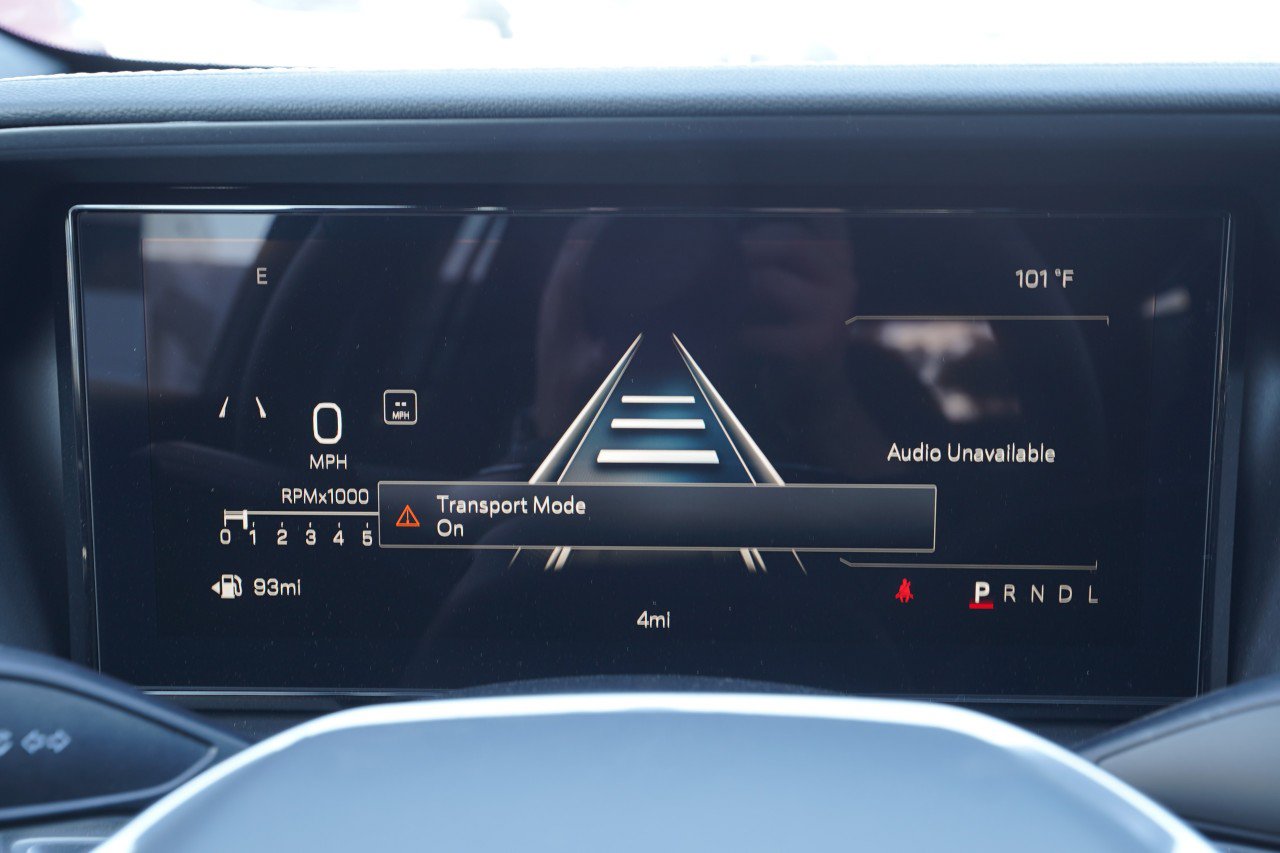 New 2027 GMC Terrain Elevation w/ Elevation Premium Package FWD image 11