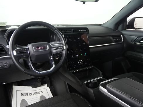 Used 2025 GMC Terrain Elevation w/ Black Edition AWD/4WD image 17