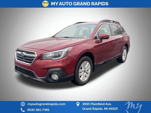 Used 2019 Subaru Outback 2.5i Premium image 3