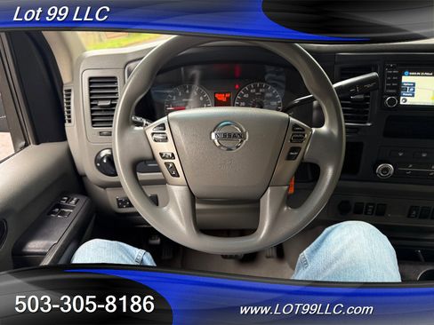 Used 2021 Nissan NV 3500 SV image 33