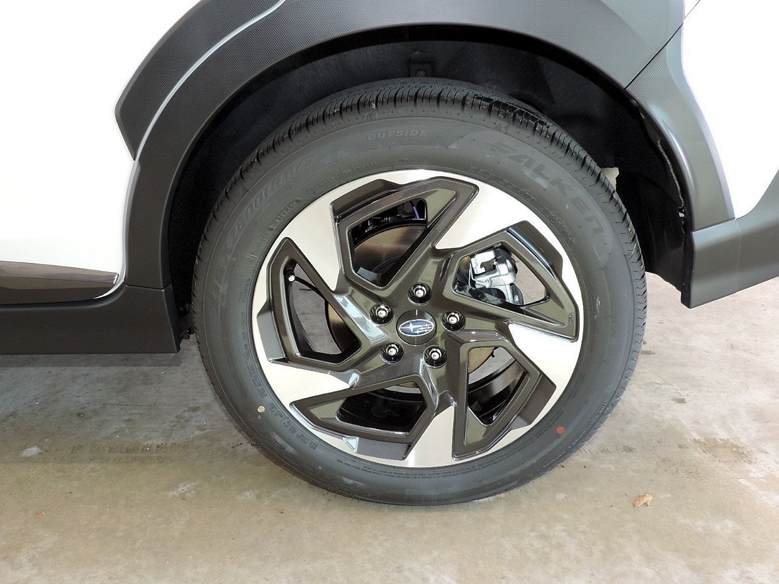 Certified 2025 Subaru Crosstrek 2.5i Limited w/ Crosstrek Mirror Package AWD/4WD image 10