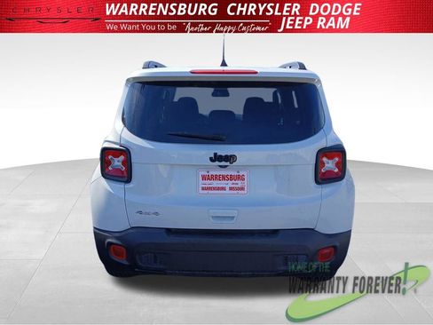 Used 2023 Jeep Renegade Latitude image 5