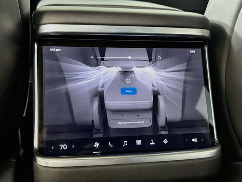 Used 2023 Tesla Model X AWD/4WD image 18