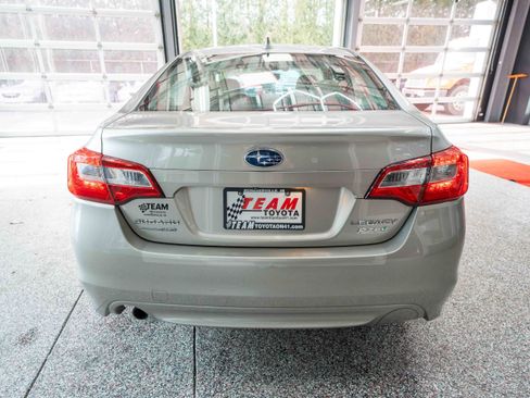 Used 2017 Subaru Legacy 2.5i Premium image 3