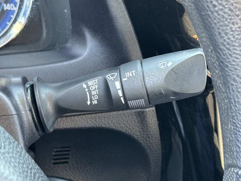 Used 2017 Toyota Corolla LE w/ Carpet Mat Package (TMS) image 9