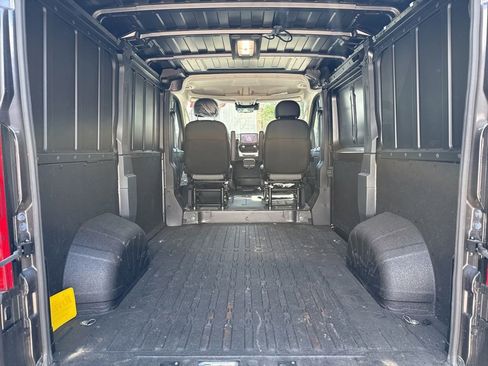 Used 2026 RAM ProMaster 1500 w/ Premium Convenience Group FWD image 6