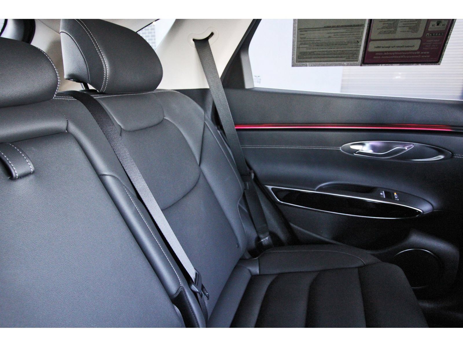 Used 2026 Genesis GV70 2.5T AWD/4WD image 14
