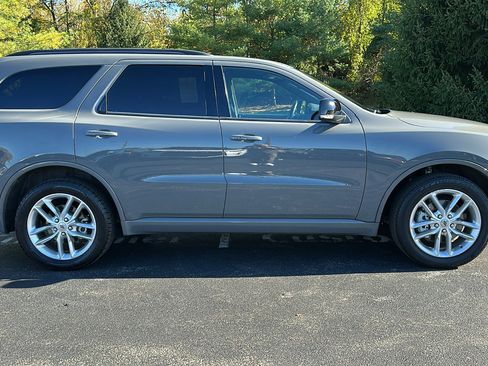Used 2024 Dodge Durango GT image 29