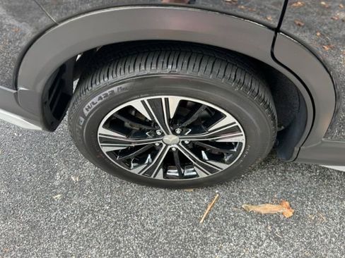 Used 2022 Mitsubishi Eclipse Cross AWD image 11