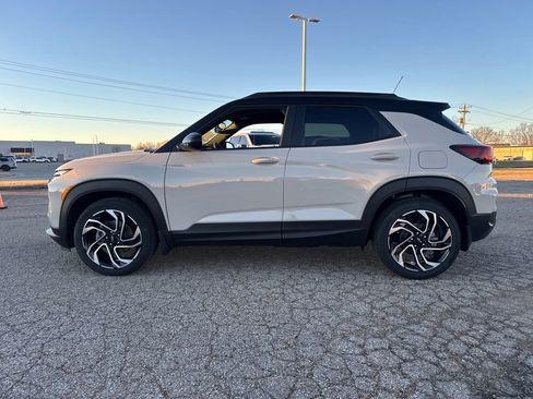 New 2026 Chevrolet TrailBlazer RS w/ Convenience Package image 3