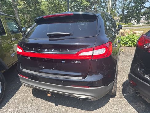 Used 2016 Lincoln MKX Reserve w/ Luxury Package image 4