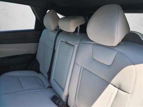 New 2026 Hyundai Tucson Limited AWD/4WD image 17