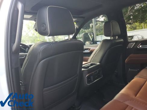 Used 2024 GMC Sierra 2500 Denali Ultimate w/ Max Trailering Package AWD/4WD image 12
