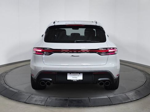 Certified 2023 Porsche Macan AWD/4WD image 6