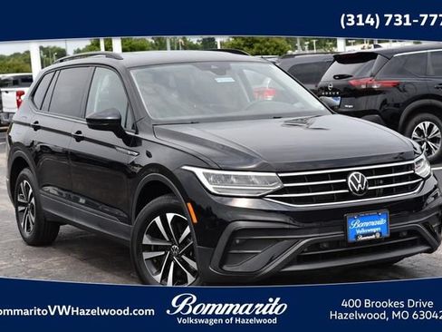 Used 2023 Volkswagen Tiguan S w/ Driver Assistance Package FWD image 1