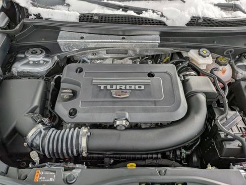 Certified 2025 Cadillac XT4 Premium Luxury image 27