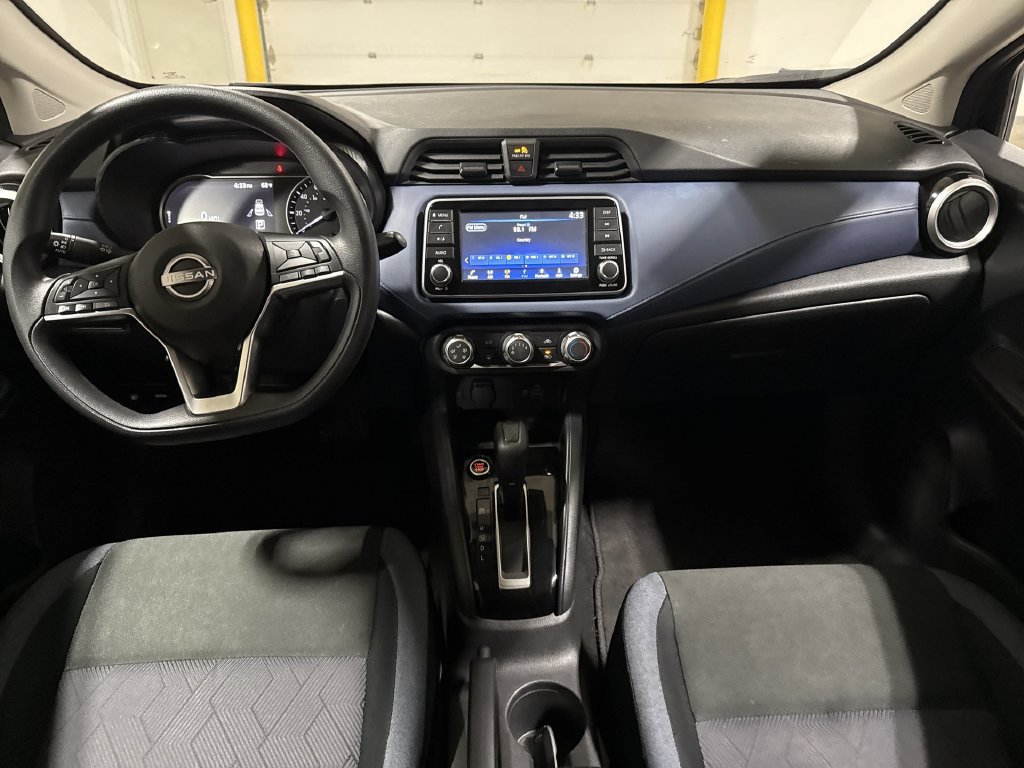 Used 2024 Nissan Versa SV FWD image 10