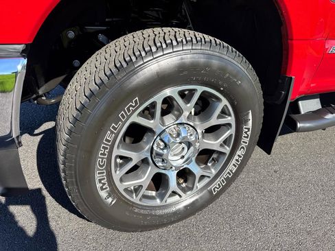 Used 2021 Ford F350 Lariat w/ Lariat Value Package image 39