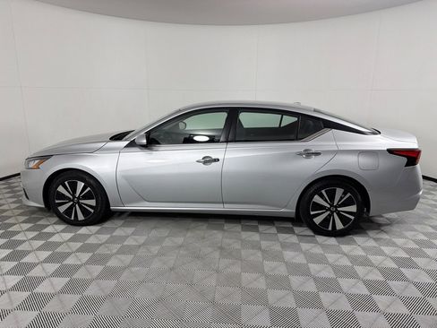 Used 2022 Nissan Altima 2.5 SV image 7