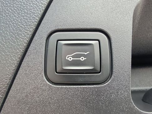 Used 2017 Buick Envision Essence image 21