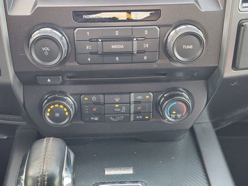 Used 2018 Ford F150 XLT w/ Equipment Group 302A Luxury RWD image 18