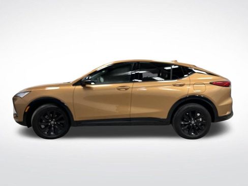 Used 2024 Buick Envista Sport Touring w/ Convenience I Package image 11