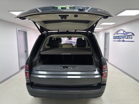 Used 2019 Land Rover Range Rover HSE image 38