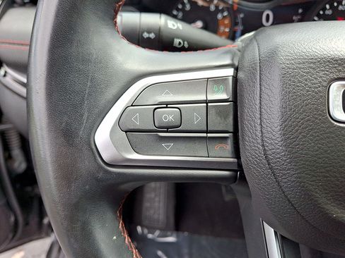 Used 2022 Jeep Compass Trailhawk w/ Trailhawk Convenience Group AWD/4WD image 17