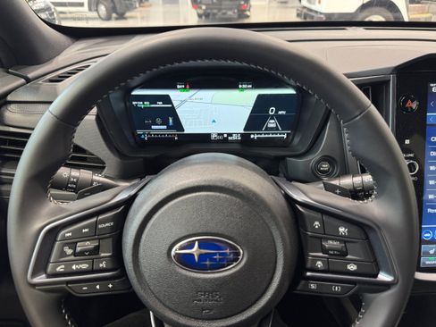 Used 2025 Subaru Forester Touring AWD/4WD image 18