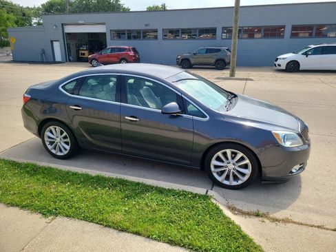 Used 2012 Buick Verano FWD image 7