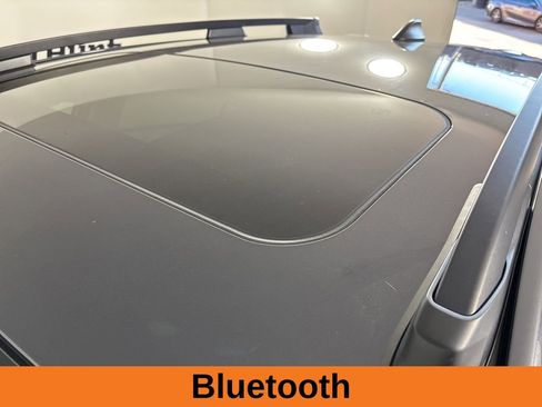 Used 2024 Subaru Crosstrek 2.0i Premium image 9