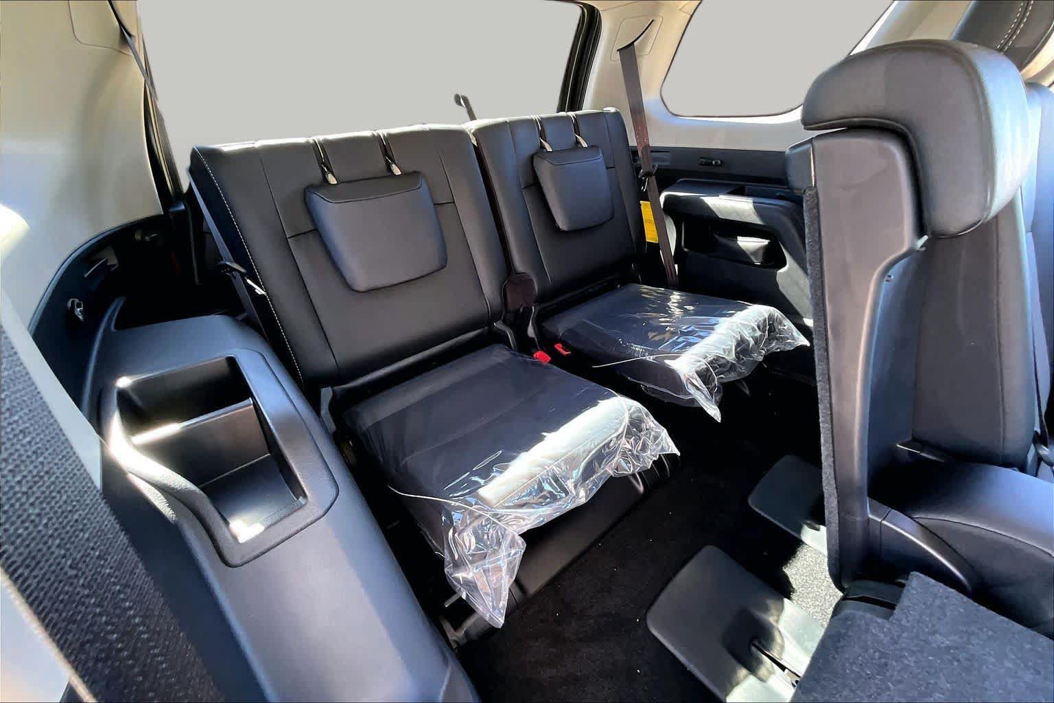 Used 2024 Toyota 4Runner SR5 Premium w/ 4Runner Black Package (TMS) AWD/4WD image 19