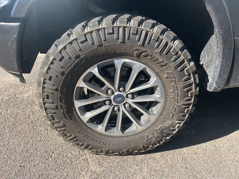 Used 2019 Ford F150 XLT w/ Equipment Group 302A Luxury AWD/4WD image 5