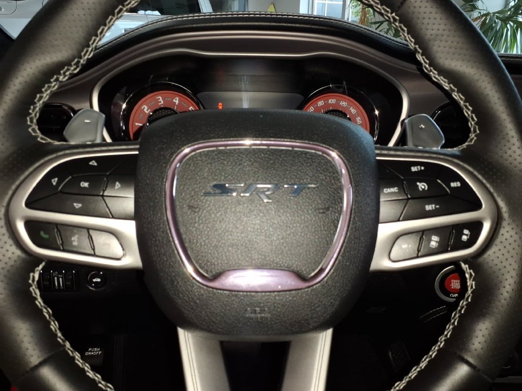 Used 2023 Dodge Challenger SRT Hellcat RWD image 5