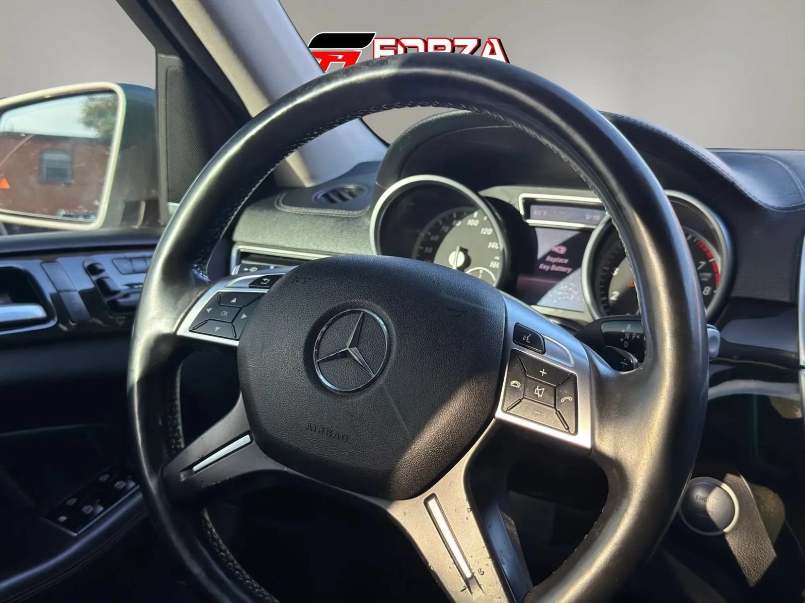 Used 2015 Mercedes-Benz GL 450 4MATIC w/ Parking Assist Package image 16
