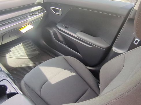 New 2026 Kia K4 LX image 15