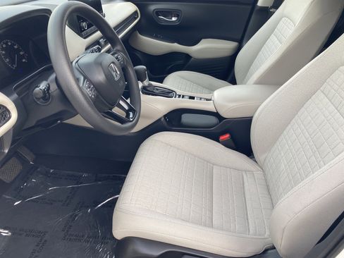 Certified 2025 Honda HR-V LX image 15