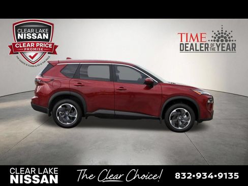 Certified 2024 Nissan Rogue SV FWD image 8