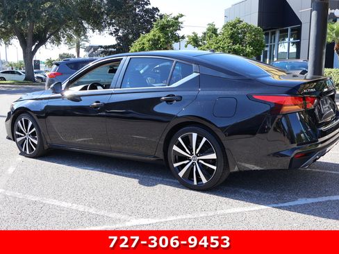 Used 2021 Nissan Altima 2.0 SR image 7