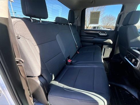 Used 2024 GMC Sierra 2500 SLE w/ SLE Convenience Package image 24