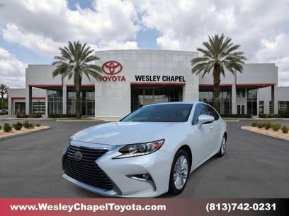 Used 2018 Lexus ES 350 w/ Accessory Package 2
